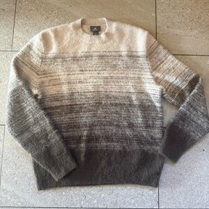 H&M Gradient fuzzy Sweater in Brown and White